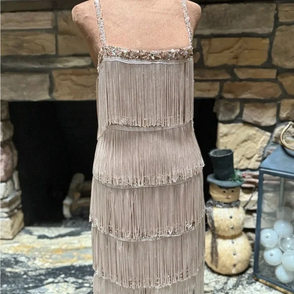 Beautiful Aiden Mattox Tiered Fringe Flapper Dress - Picture 2 of 6
